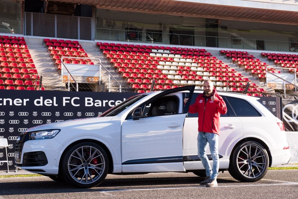 Sponsorul i-a zis lui Messi sa-si ia ce masina vrea, argentinianul a surprins si nu a ales-o pe cea mai scumpa! Cine a luat 