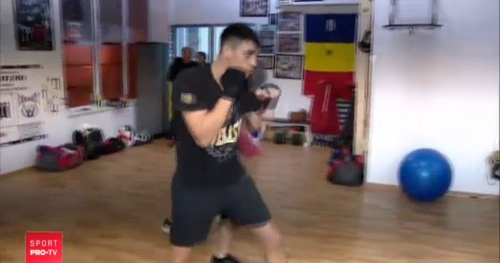 Bebelusul urca in ring! Noua speranta a Romaniei se compara cu Mayweather