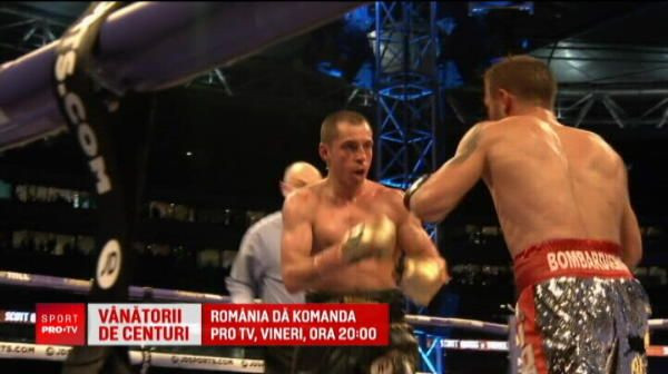 Simion a fost luat cu SALVAREA din ring. Chinul prin care trece campionul din box