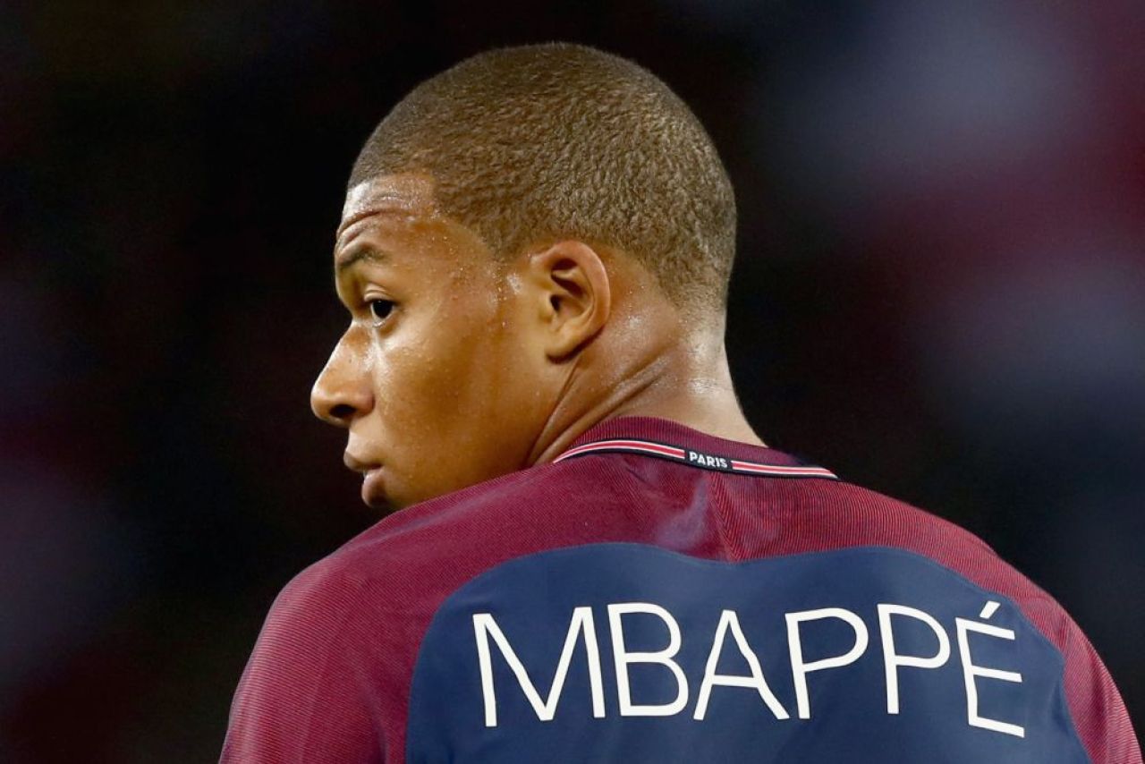 A fost publicat TOPUL celor mai scumpi tineri fotbalisti din lume! Mbappe conduce lista de 100, niciun roman nu are loc: FOTO_1
