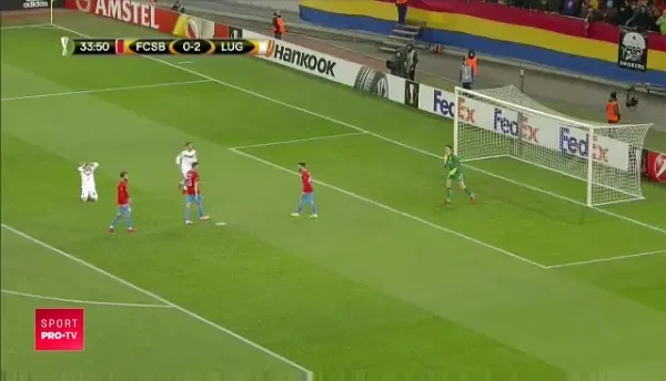 Vlad apara, stelistii sunt huiduiti!