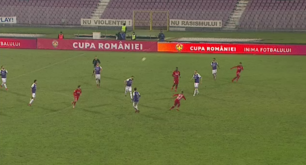 ULTIMA ORA | Fotbalistul cu prestatii dezastruoase in meciurile cu Steaua a fost dat afara astazi