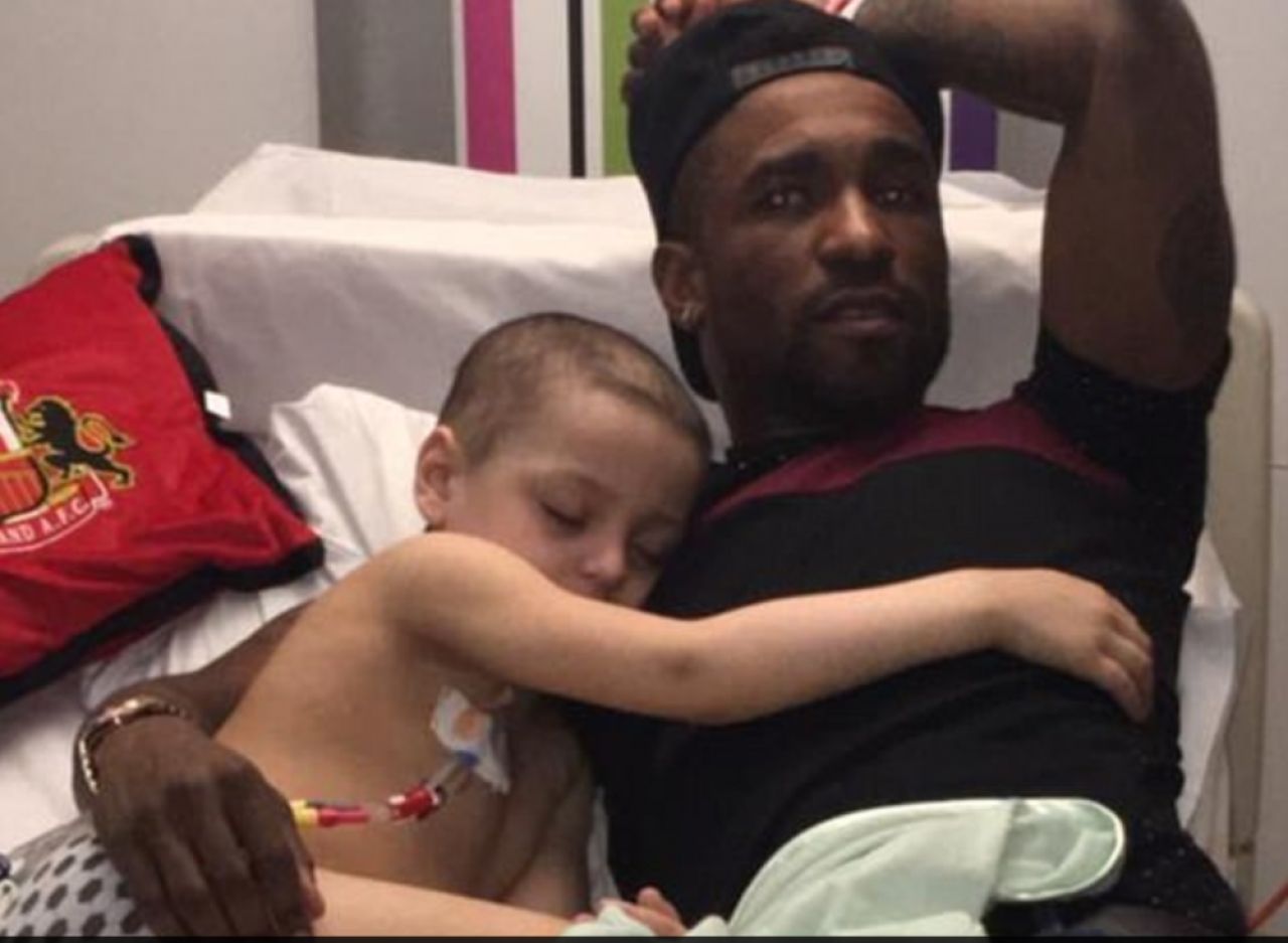 Un om mic a schimbat o lume atat de mare! Jermain Defoe, interviu emotionant despre pustiul Bradley Lowery. BBC l-a nominalizat pentru personalitatea anului_1