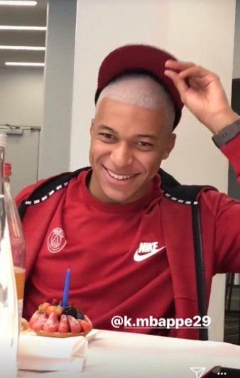 Schimbare de look pentru Mbappe in ziua in care a facut 19 ani: Mi-am vopsit parul alb! Cum arata acum