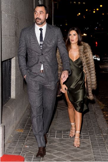 Ronaldo si-a facut propria gala si i-a pus pe prieteni si membrii familiei sa-i dea premii :) FOTO_6