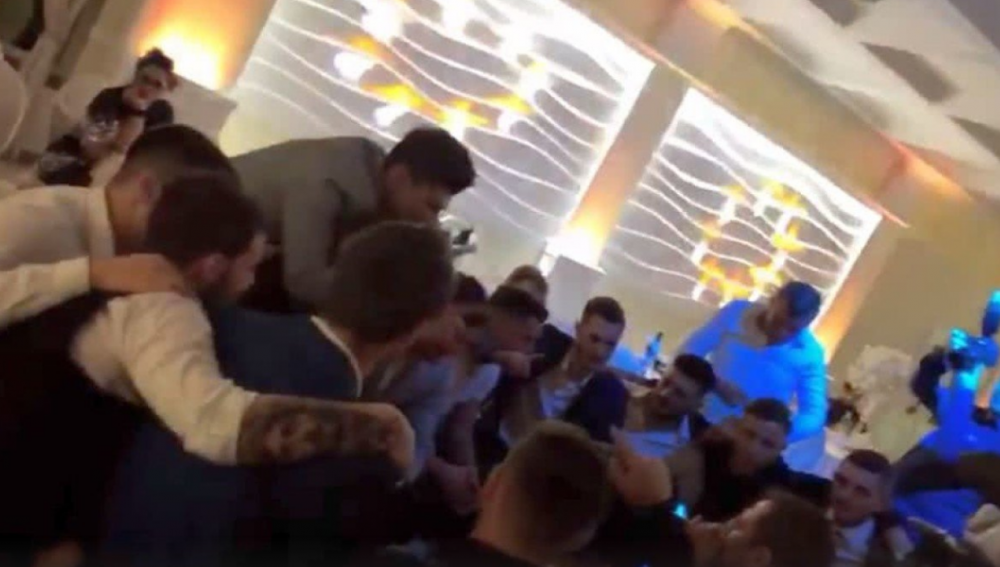 Inainte sa fie de milioane, au dat cu milioane! In lautari! Stelistii si dinamovistii, o familie fericita de sarbatori