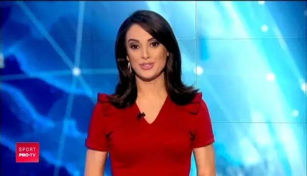 I-a vrajit sotia :) Un magician l-a abordat pe Mutu in vacanta: cum a impresionat-o pe Sandra