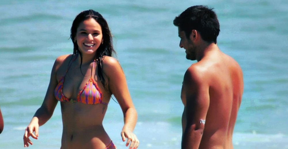 Neymar confirmat noua relatie cu un sarut pasional! Cum arata BOMBA SEXY din Brazilia cu care se iubeste starul lui PSG. FOTO_4