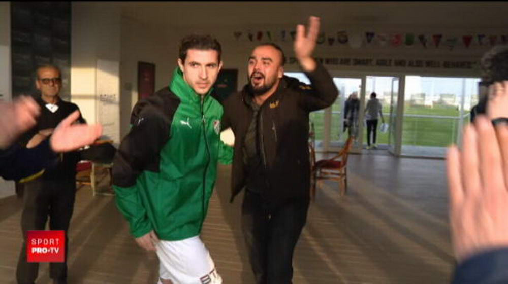 Cum a devenit Stancu IDOL in Turcia! L-a depasit pe Hagi la numarul de ani petrecuti, iar fanii ii pupa mana pe strada! VIDEO