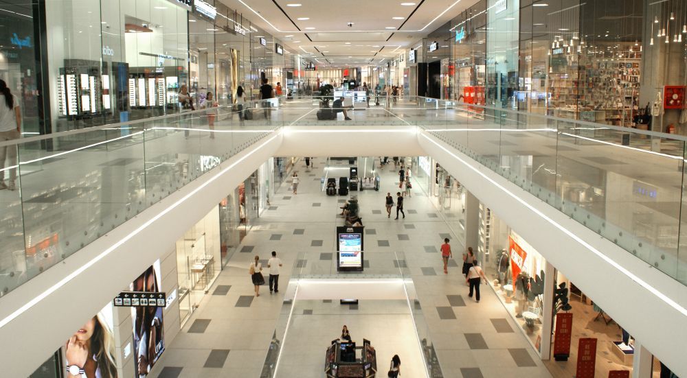 Cine este cel mai bogat om al Europei! Detine un magazin pe care il vezi in orice mall din Romania! TOP 5 cei mai bogati oameni ai lumii_6