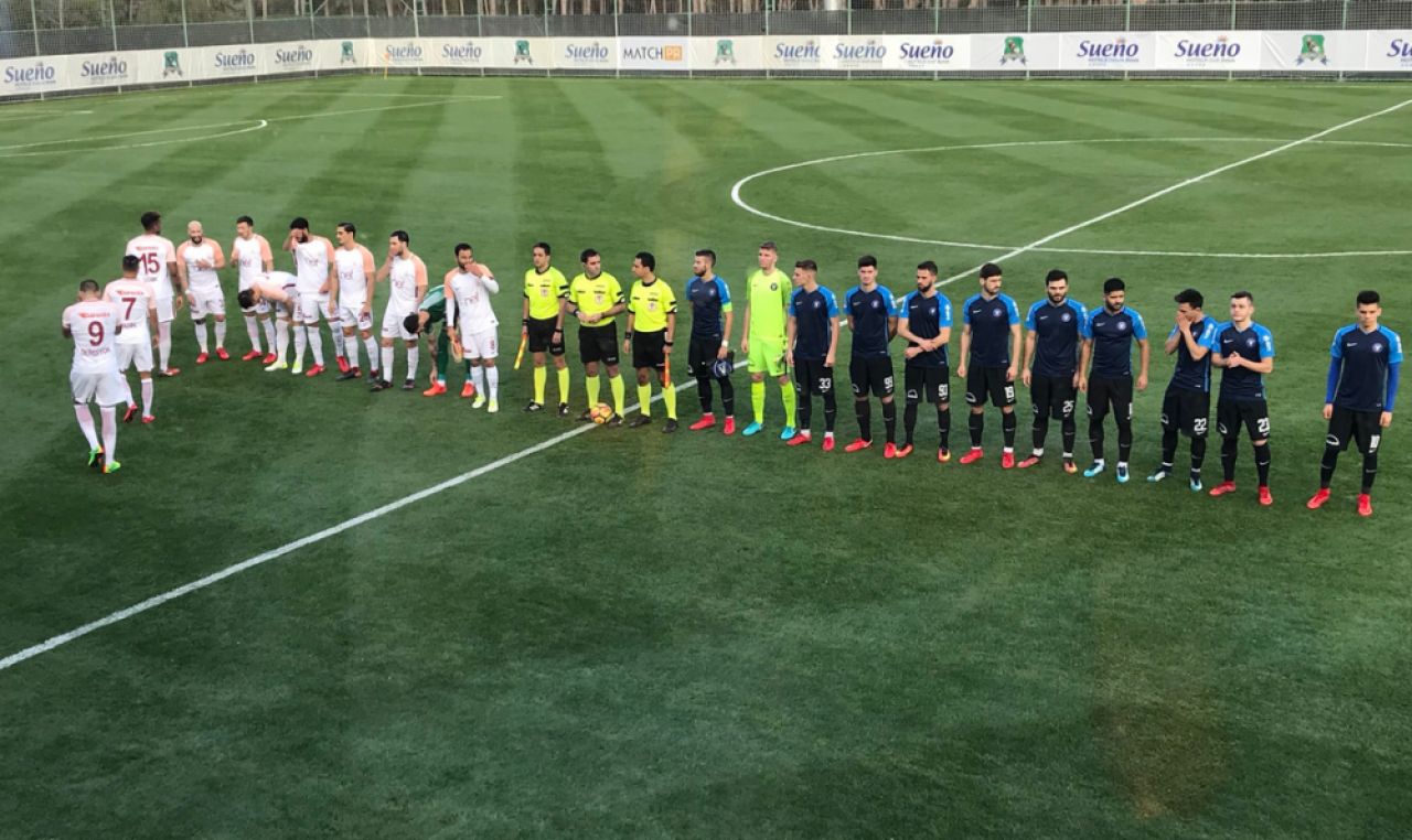 Banderola merge la Ianis: