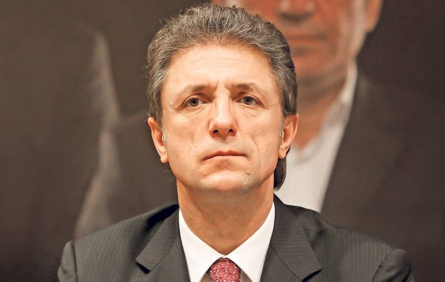 Premierul Tudose si-a anuntat demisia, numirea lui Gica Popescu e in aer! Prima declaratie