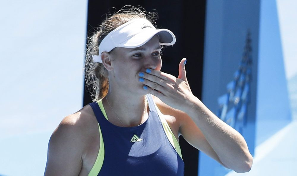 SIMONA HALEP - CAROLINE WOZNIACKI // DRAMA incredibila a Carolinei Wozniacki: parasita la ALTAR, prin TELEFON! Vestea era sa-i DISTRUGA cariera