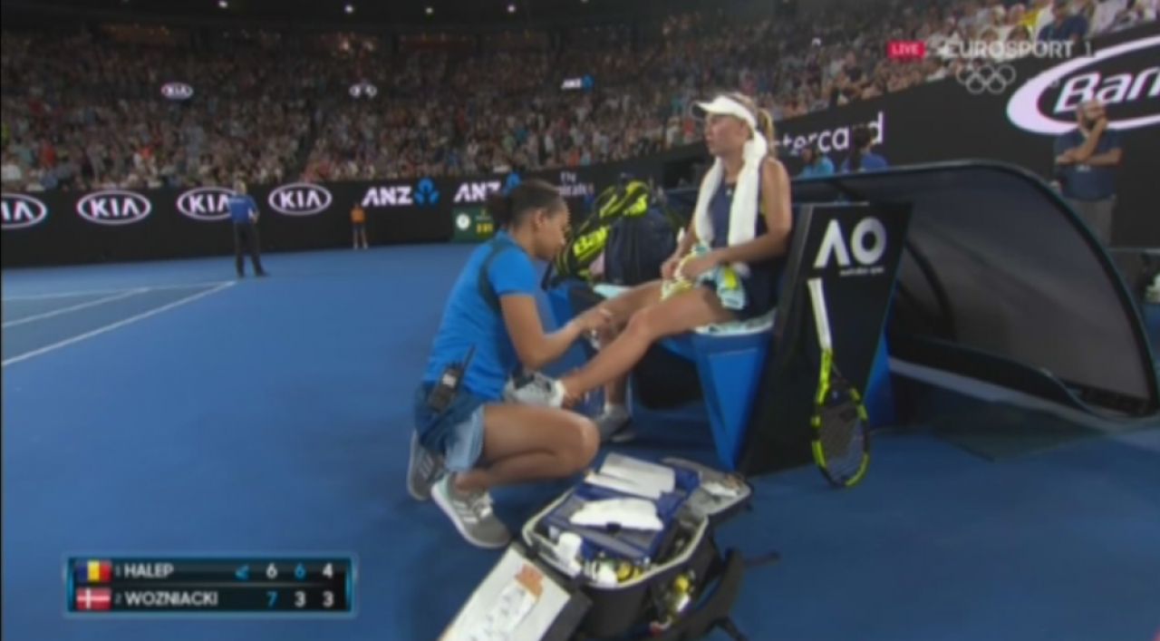 Multumim, Simona! GLADIATOAREA Halep a strans din dinti intr-o finala absolut eroica, dar defensiva Carolinei Wozniacki a fost de nepatruns | SIMONA HALEP - CAROLINE WOZNIACKI 6-7, 6-3, 4-6_6