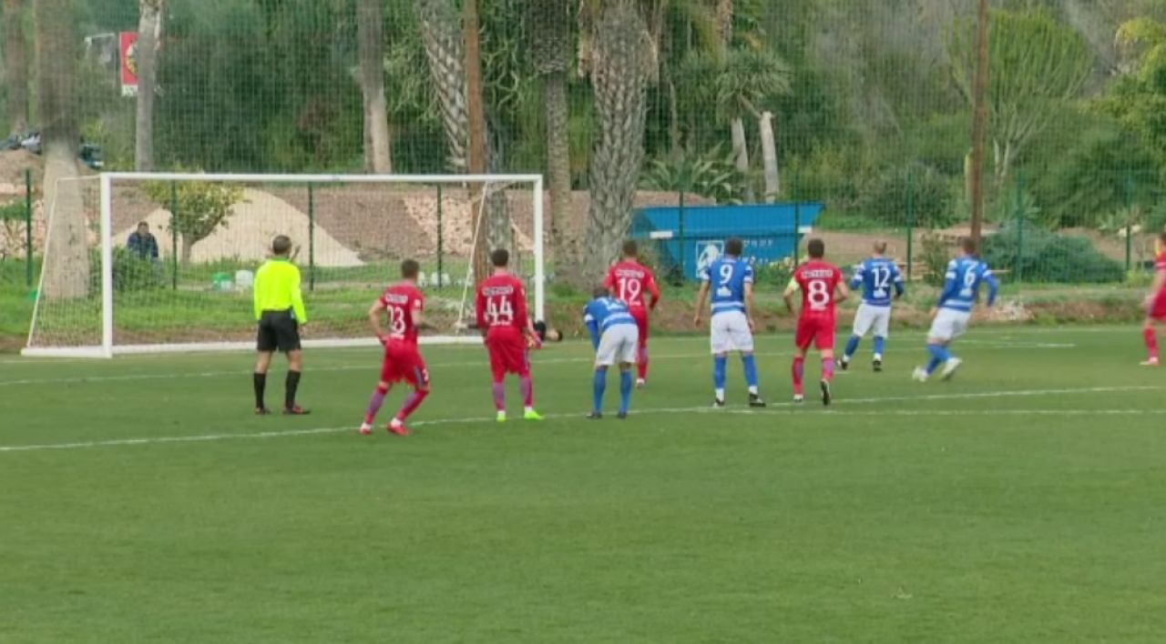 FCSB 2-0 OSIJEK // Stelistii lui Dica au castigat ultimul amical inaintea reluarii campionatului: GOLURI TANASE SI TEIXEIRA, Budescu s-a accidentat_9