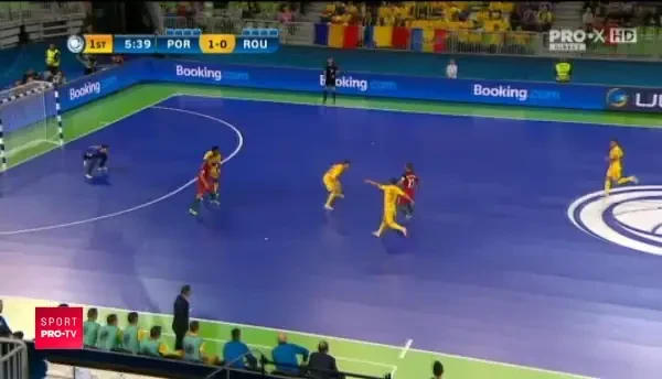 Ricardinho, cu un nou moment magic in meciul cu Romania, la UEFA EURO 2018 Futsal