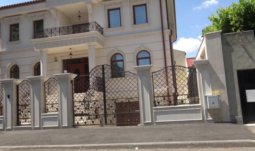 Cum arata vila de 600.000 euro in care s-a mutat Simona Halep! Ea a ajuns la peste 20 de MILIOANE castigate din tenis. FOTO