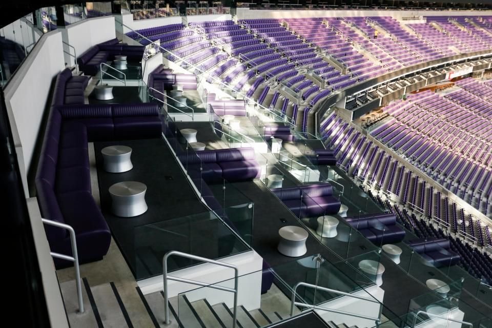 FOTO: Cum arata stadionul de 1 miliard $ pe care se joaca Super Bowl-ul, in noaptea de duminica spre luni_4