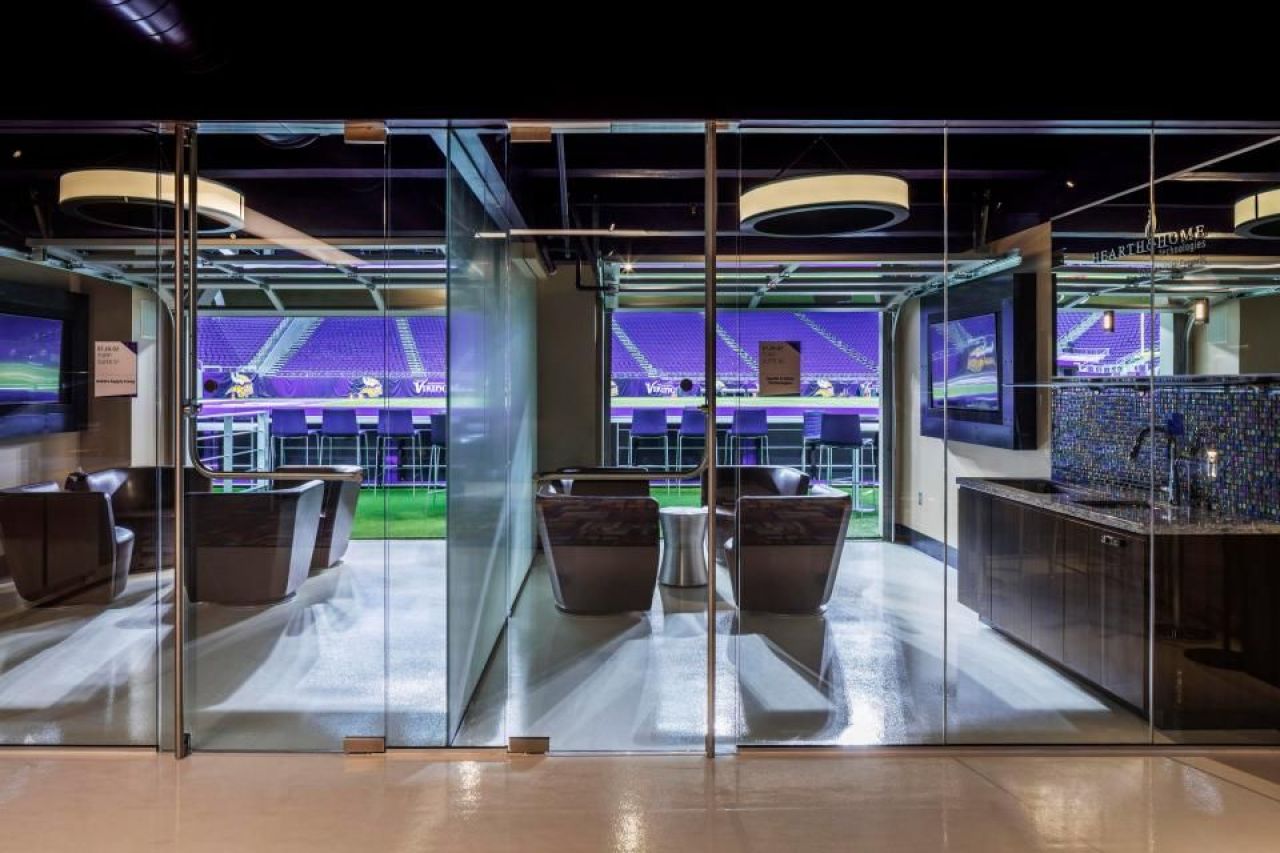 FOTO: Cum arata stadionul de 1 miliard $ pe care se joaca Super Bowl-ul, in noaptea de duminica spre luni_8
