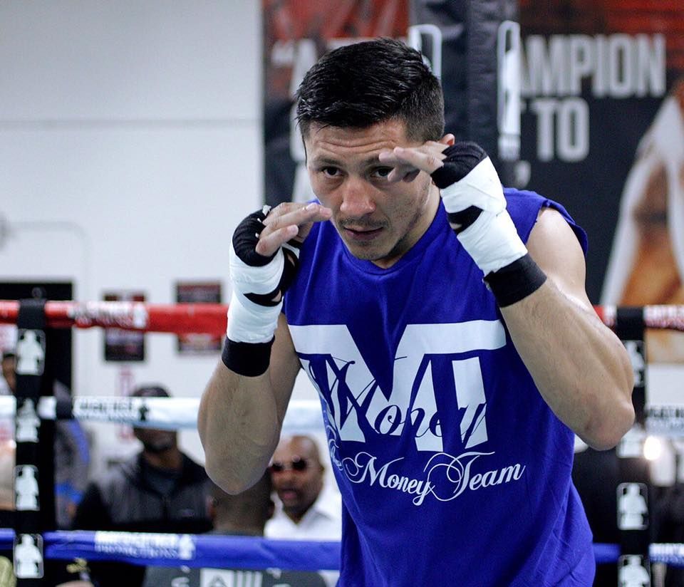 Boxul romanesc doarme de 6 ani! Mayweather da trezirea din Las Vegas: Ronald Gavril poate castiga centura mondiala saptamana viitoare!_1