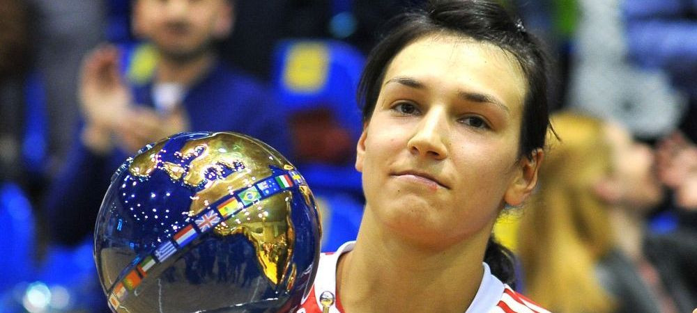 Pe urmele lui Messi si Ronaldo // Cristina Neagu, nominalizata din nou la Balonul de Aur din handbal! Se bate cu o colega de la CSM