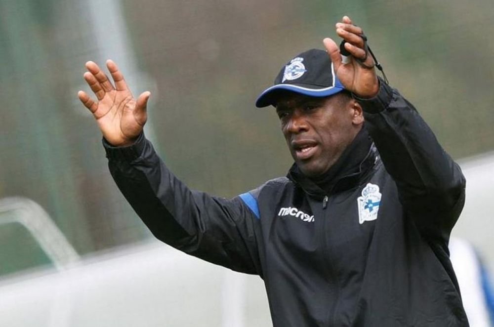 Seedorf l-a bagat in SEDINTA pe Andone la primul antrenament cu Deportivo! Ce mesaj i-a transmis atacantului roman_3