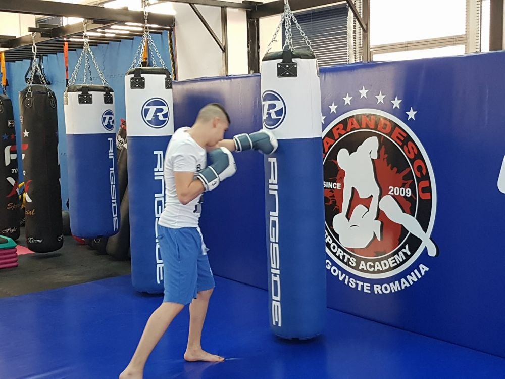 “Am vorbit cu Klitschko, mai vin cateva legende din UFC!” Zmarandescu muta capitala artelor martiale la… Targoviste!_7