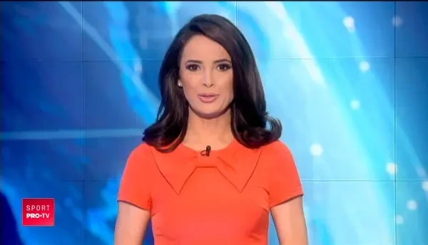 Aparitie de infarct la meciul dintre Manchester United si Manchester City! Iubita lui Ryan Giggs, cu 16 ani mai tanara decat acesta a intors toate privirile pe Old Trafford! GALERIE FOTO INCENDIARA_6