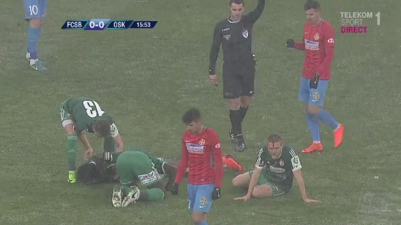 Momente de panica: medicii de pe ambulanta au interzis o decizie a antrenorului si au fortat o schimbare la FCSB - Sepsi_2