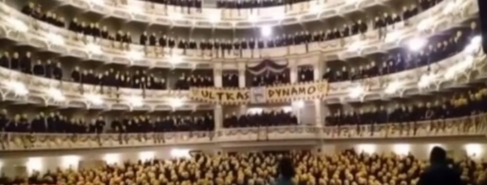 Dinamo, Dinamo! IMAGINI FABULOASE | Peste 1.000 de fani dinamovisti au ocupat opera si au cantat pentru echipa lor