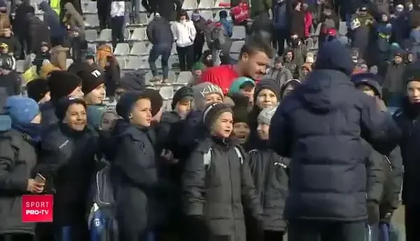 Toata lumea dupa ZEUL Budescu! :)) Ce s-a intamplat la finalul meciului CATASTROFAL al Stelei