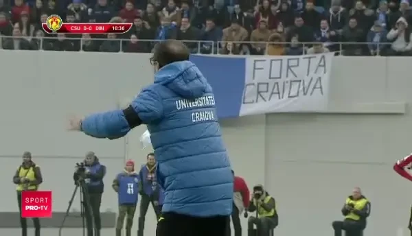 Explozie dupa EXPLOZIE la Craiova! Fanii sunt la un pas de BATAIE in tribune. Ce s-a intamplat