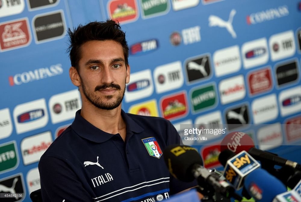 Imagini cutremuratoare la Firenze! Astori, condus pe ultimul drum de colegi, legende ale fotbalului si fani