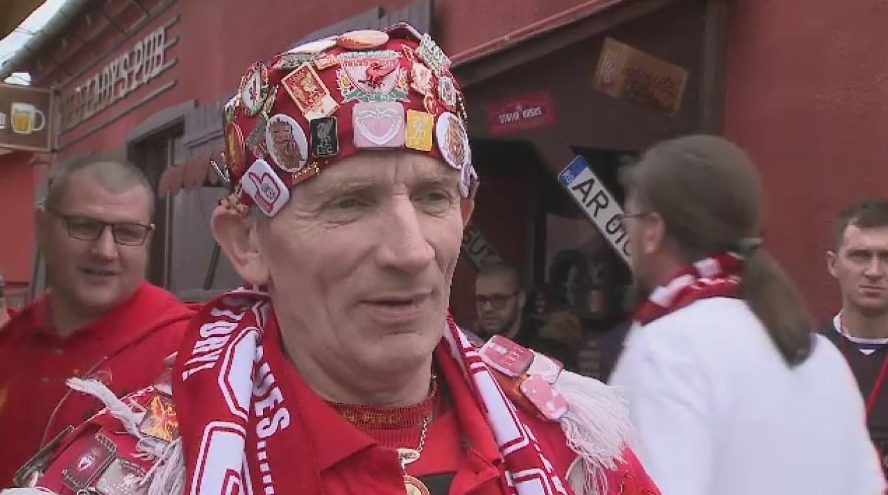 Cel mai colorat suporter Liverpool a ajuns in Romania! Fani si Serbia, Ungaria, Austria si Anglia s-au strans la Arad FOTO_1