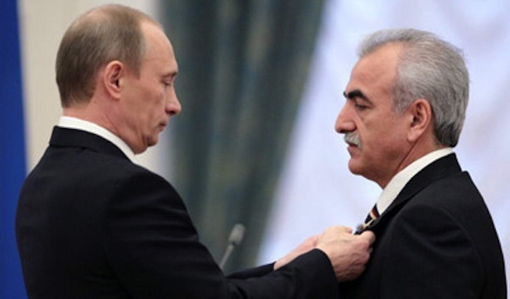 Cine e Ivan Savvidis, patronul lui PAOK care a adus pistolul pe teren! Oligarh rus, omul lui Putin in Grecia, interese obscure si conflicte cu UE si NATO!_3