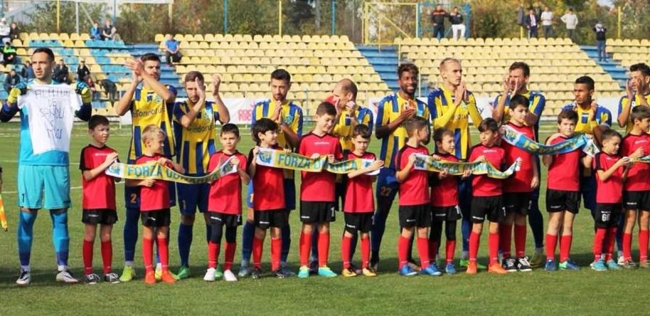 SPECIAL |