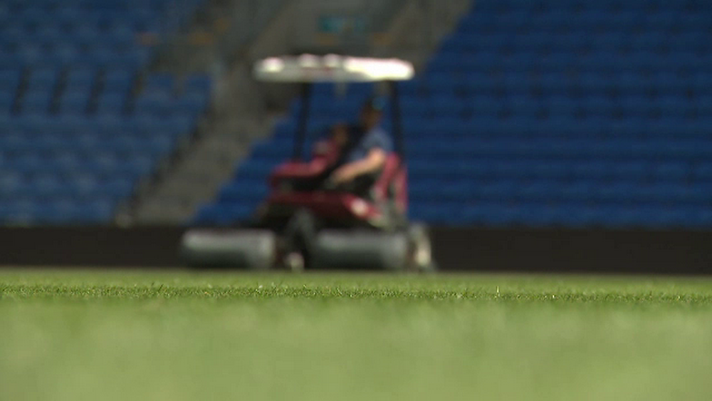 Israel - Romania, sambata, PROTV | Cum arata camerele de 200 de euro in care stau tricolorii! Gazon impecabil pe stadionul de 50 de milioane al gazdelor