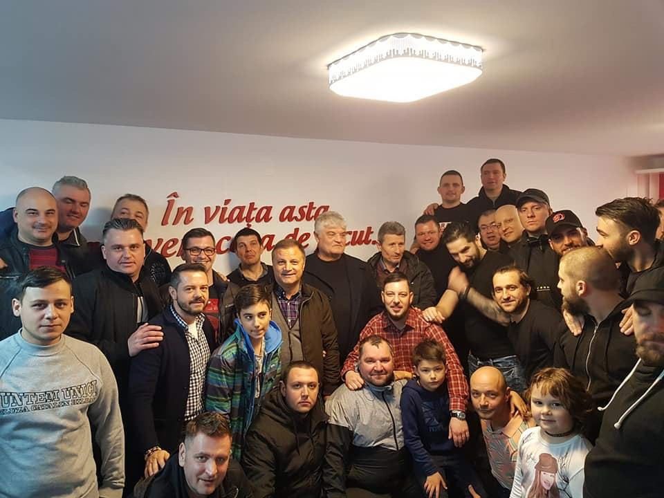 Mircea Lucescu, despre implicarea la Dinamo alaturi de fani: Eu vrea sa stiu ce cumpar cu 5 milioane de euro!