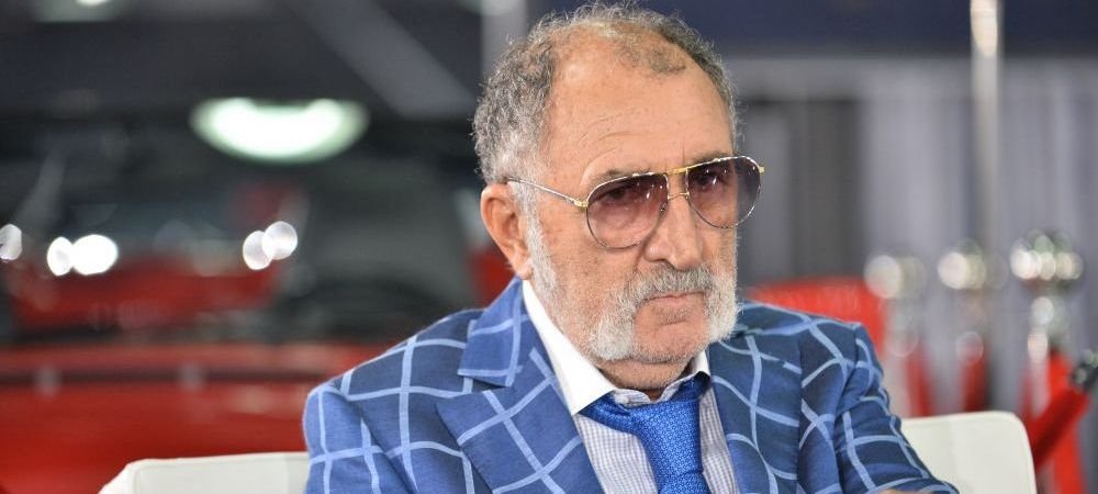Cum arata casa impresionanta a lui Ion Tiriac! E decorata cu colti de elefanti, iar baia e cat doua apartamente! FOTO_10