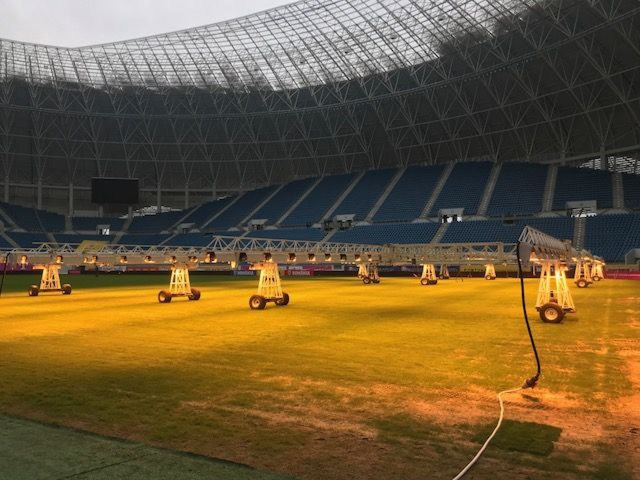 FOTO | Cum arata gazonul de pe Oblemenco inainte de Romania - Suedia. Contra e pesimist: