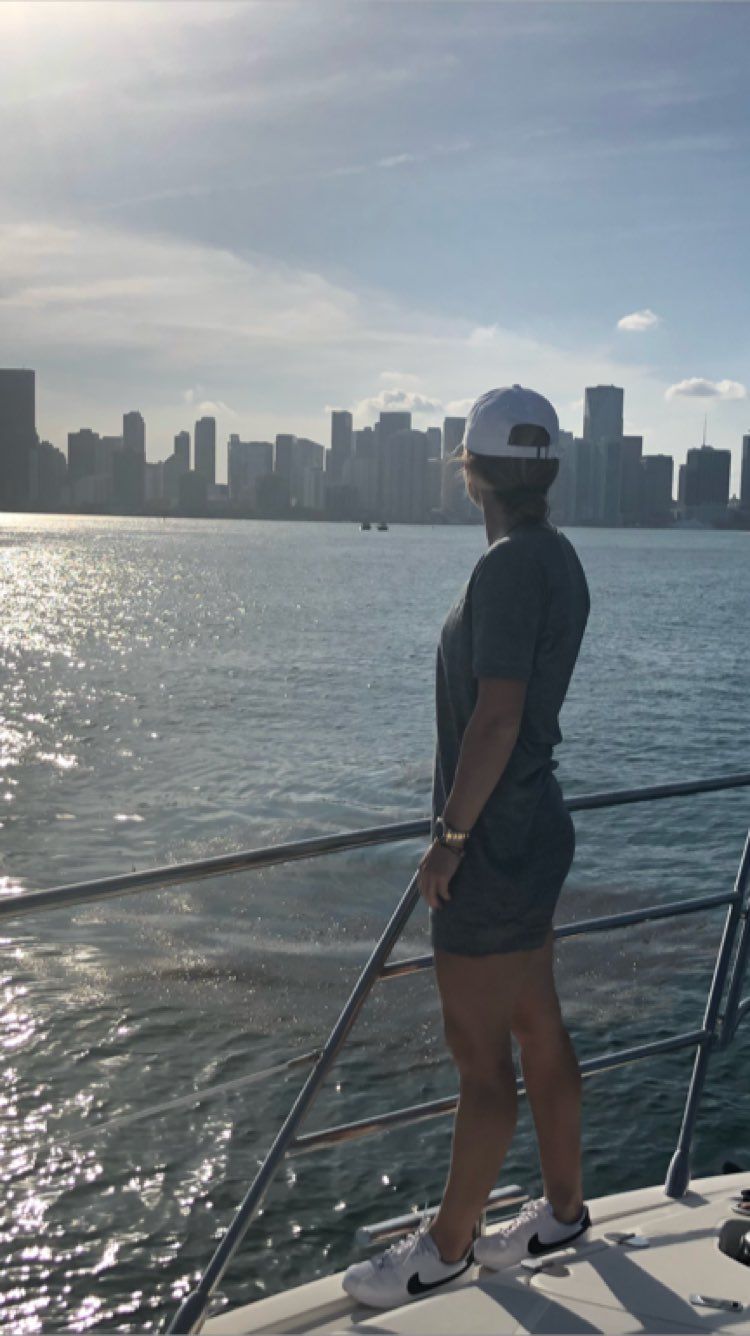 Halep si Begu s-au impacat! Petrecere pe YACHT pentru romance la Miami! FOTO_4
