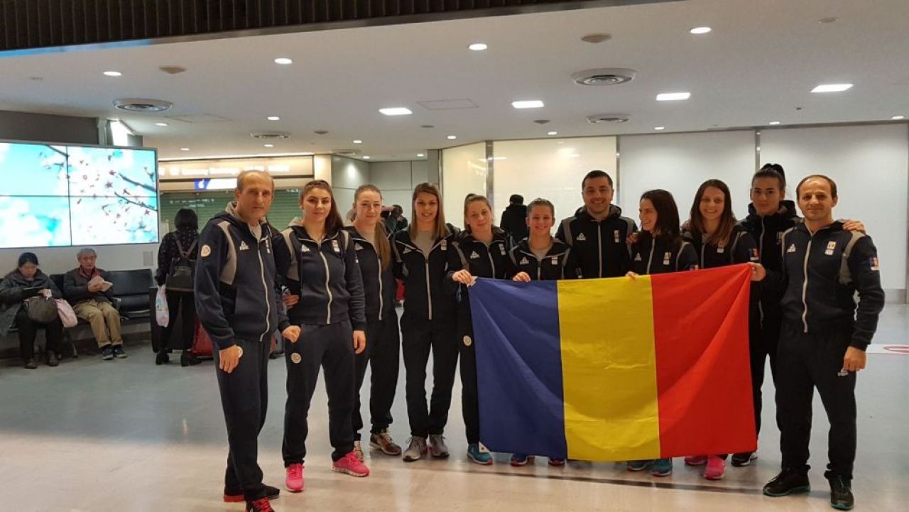 GALERIE FOTO: Luptatoarele Romaniei, imbracate in samurai! Fetele au mers pentru prima data la un campionat mondial_1