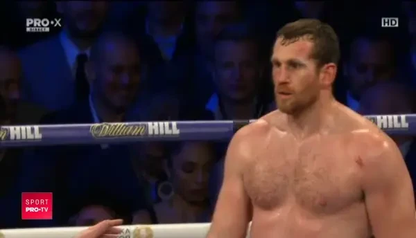 Ce nebunie de KO! Povetkin si-a DISTRUS adversarul cu o lovitura devastatoare! Medicii au intervenit de urgenta! VIDEO