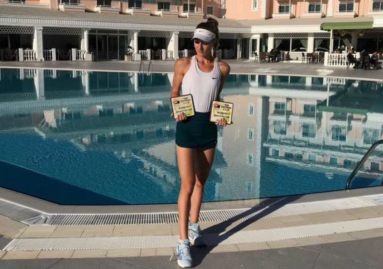 SPECIAL | Povestea romancei cu cele mai multe titluri in 2018! La 19 ani vrea sa faca pasul catre TOP 100 WTA, dupa ce a trecut prin momente cumplite_3