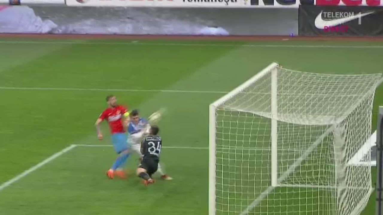 Craiova n-a miscat la Bucuresti! Steaua 2-0 Craiova, stelistii revin pe primul loc, oltenii isi iau gandul de la titlu_15
