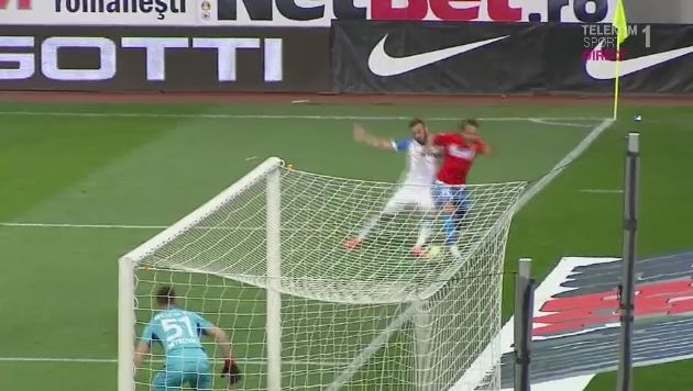 Craiova n-a miscat la Bucuresti! Steaua 2-0 Craiova, stelistii revin pe primul loc, oltenii isi iau gandul de la titlu_19