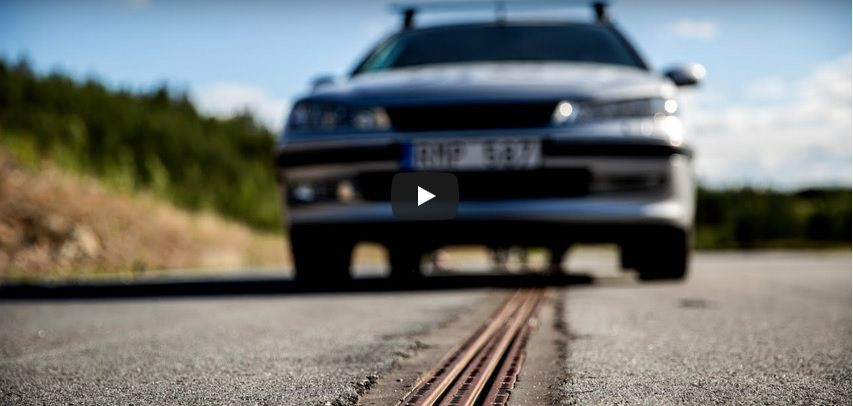 VIDEO | Inovatia viitorului: Suedia a realizat primul drum electrificat din lume! Masinile se pot incarca din mers! Costul proiectului, ridicol de mic