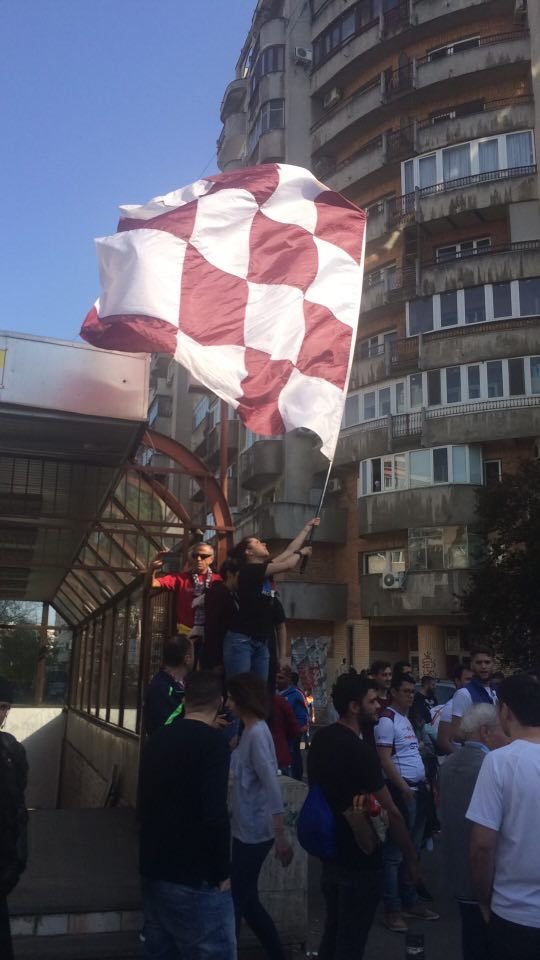 COD VISINIU pe National Arena! Meci NEBUN in L4: Rapid castiga cu 3-1 si e lider. Tensiune MAXIMA: Meciul a fost intrerupt de 5 ori!_3