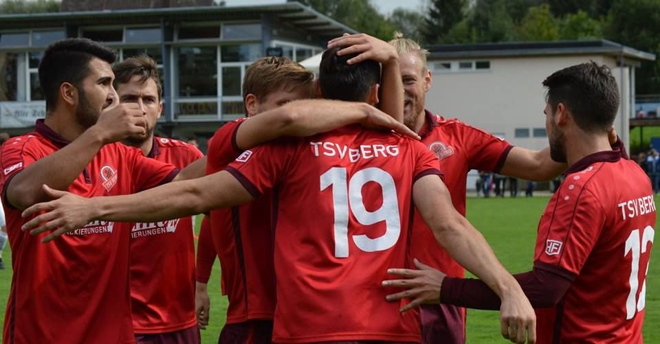 Atacantul care se intelesese cu Becali in 2009 joaca acum in Liga a 7-a din Germania!_3