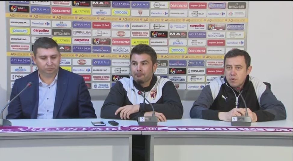 Mutu, la inceput de cariera: 